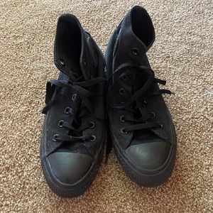 All Black Converse Size 8